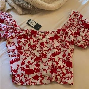 Gorgeous floral off the shoulder top!